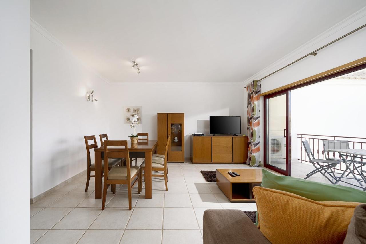 2 Bed Apartment, Quarteira, 10 Min Walk To Виламура Экстерьер фото